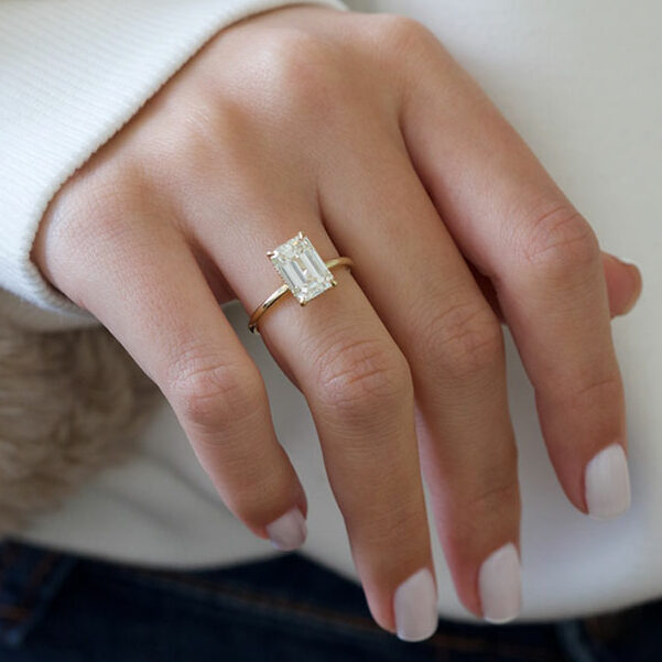 2 CT Emerald Hidden Halo Moissanite Engagement Ring