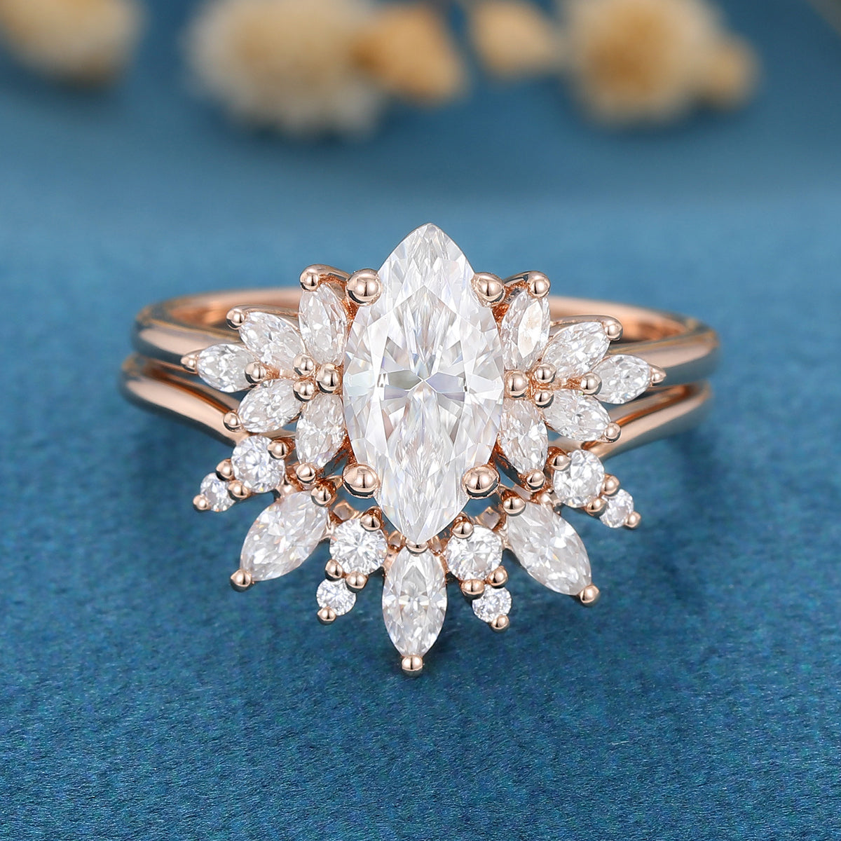 0.9 CT Marquise Cluster Moissanite Bridal Set