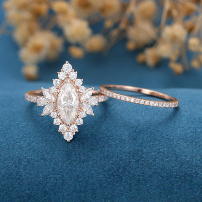 0.9 CT Marquise Cluster Moissanite Bridal Set