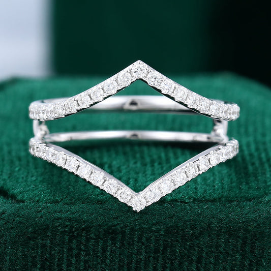 0.45 TCW Round Double Curved Moissanite Wedding Band
