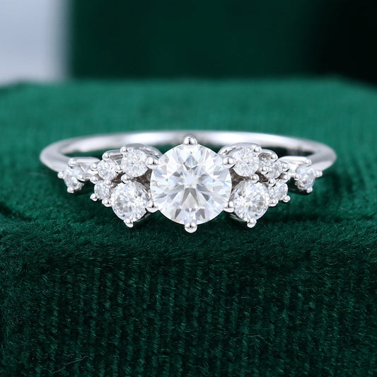 0.41 CT Round Cluster Moissanite Engagement Ring