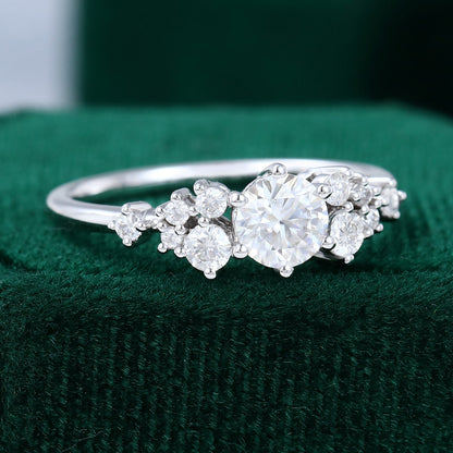 0.41 CT Round Cluster Moissanite Engagement Ring