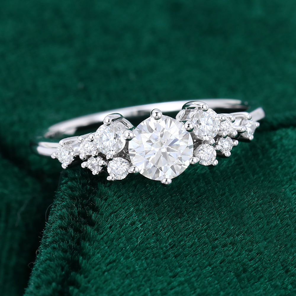 0.41 CT Round Cluster Moissanite Engagement Ring