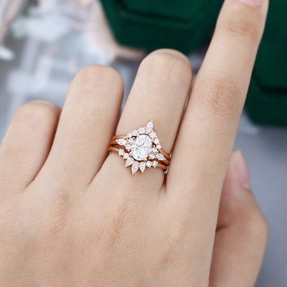 1.33 CT Oval Cluster Moissanite Bridal Set