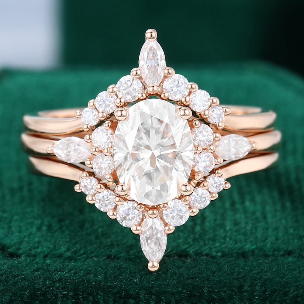 1.33 CT Oval Cluster Moissanite Bridal Set