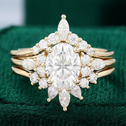 1.33 CT Oval Cluster Moissanite Bridal Set