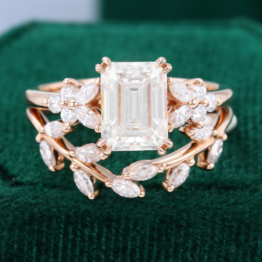 1.6 CT Emerald Cluster Moissanite Bridal Set