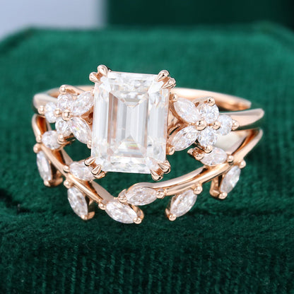 1.6 CT Emerald Cluster Moissanite Bridal Set