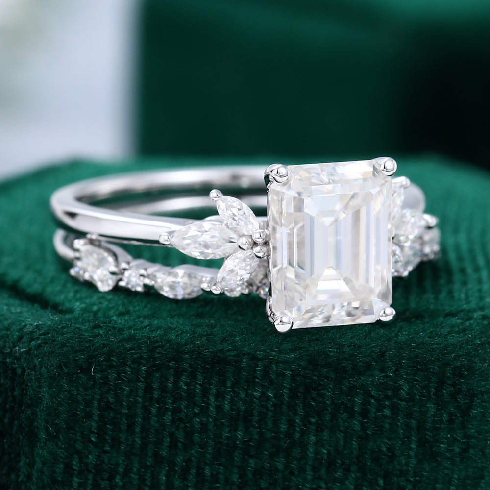 2.3 CT Emerald Cluster Moissanite Bridal Set