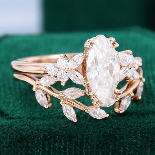 0.9 CT Marquise Cluster Moissanite Bridal Set