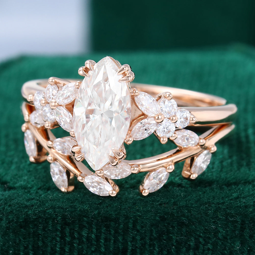 0.9 CT Marquise Cluster Moissanite Bridal Set