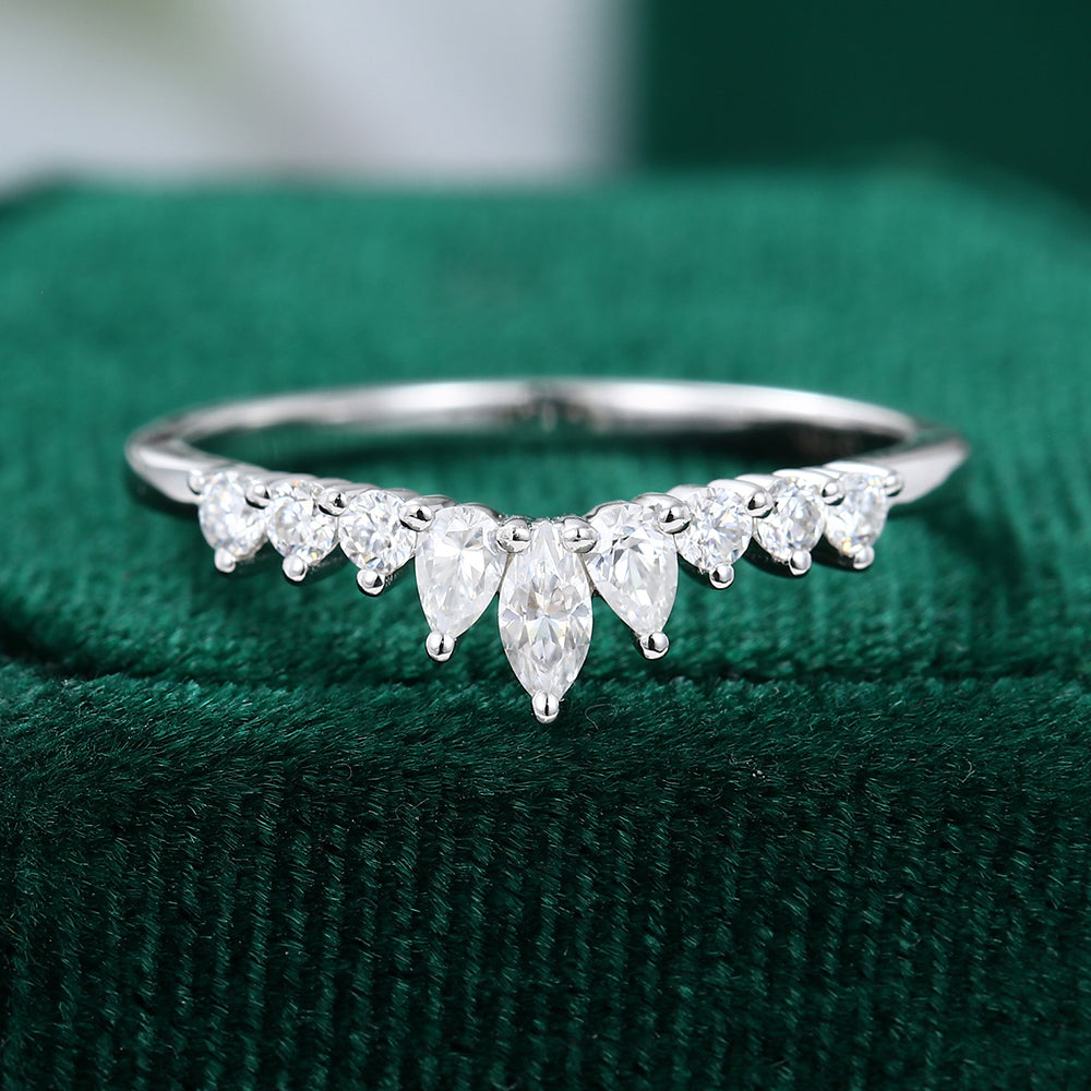 0.3 TCW Pear, Marquise & Round Curved Moissanite Wedding Band