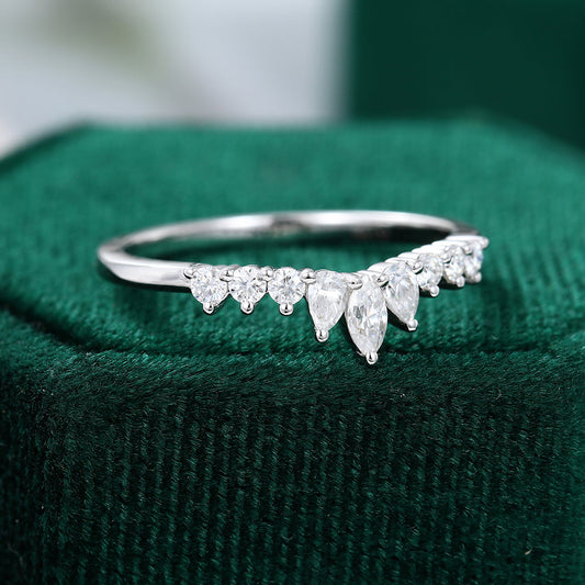 0.3 TCW Pear, Marquise & Round Curved Moissanite Wedding Band