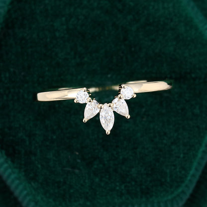 0.272 TCW Pear, Marquise & Round Curved Moissanite Wedding Band