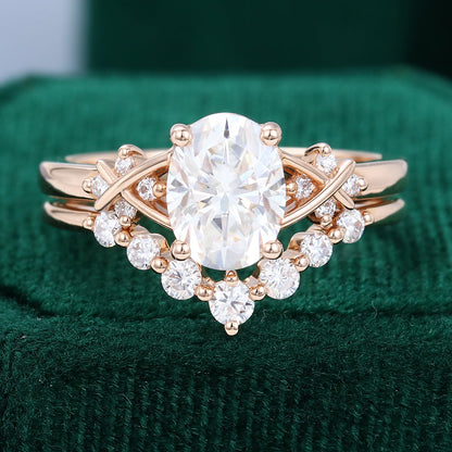 1.33 CT Oval Cluster Moissanite Bridal Set