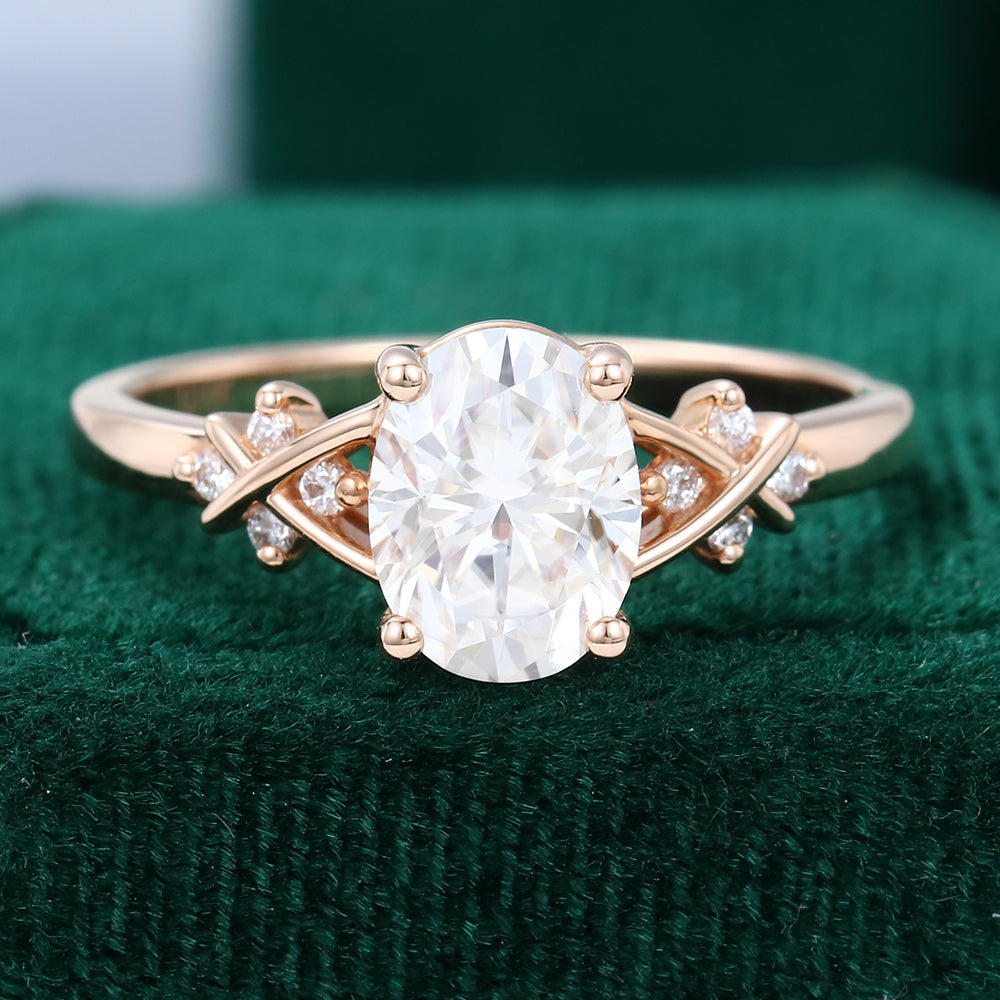 1.33 CT Oval Cluster Moissanite Engagement Ring