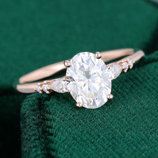 1.5 CT Oval Cluster Moissanite Engagement Ring