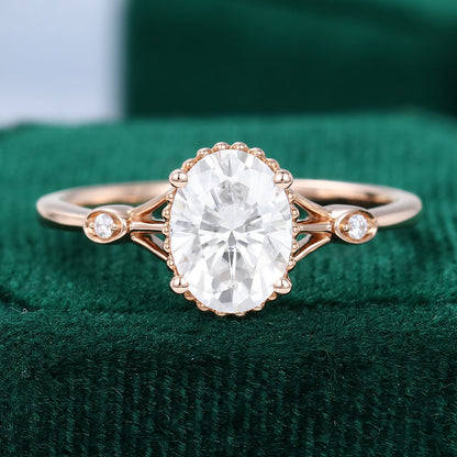 1.33 CT Oval Three Stone Moissanite Engagement Ring