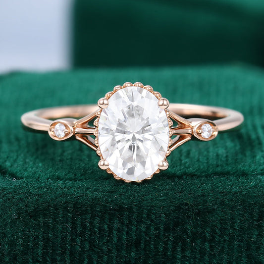 1.33 CT Oval Three Stone Moissanite Engagement Ring