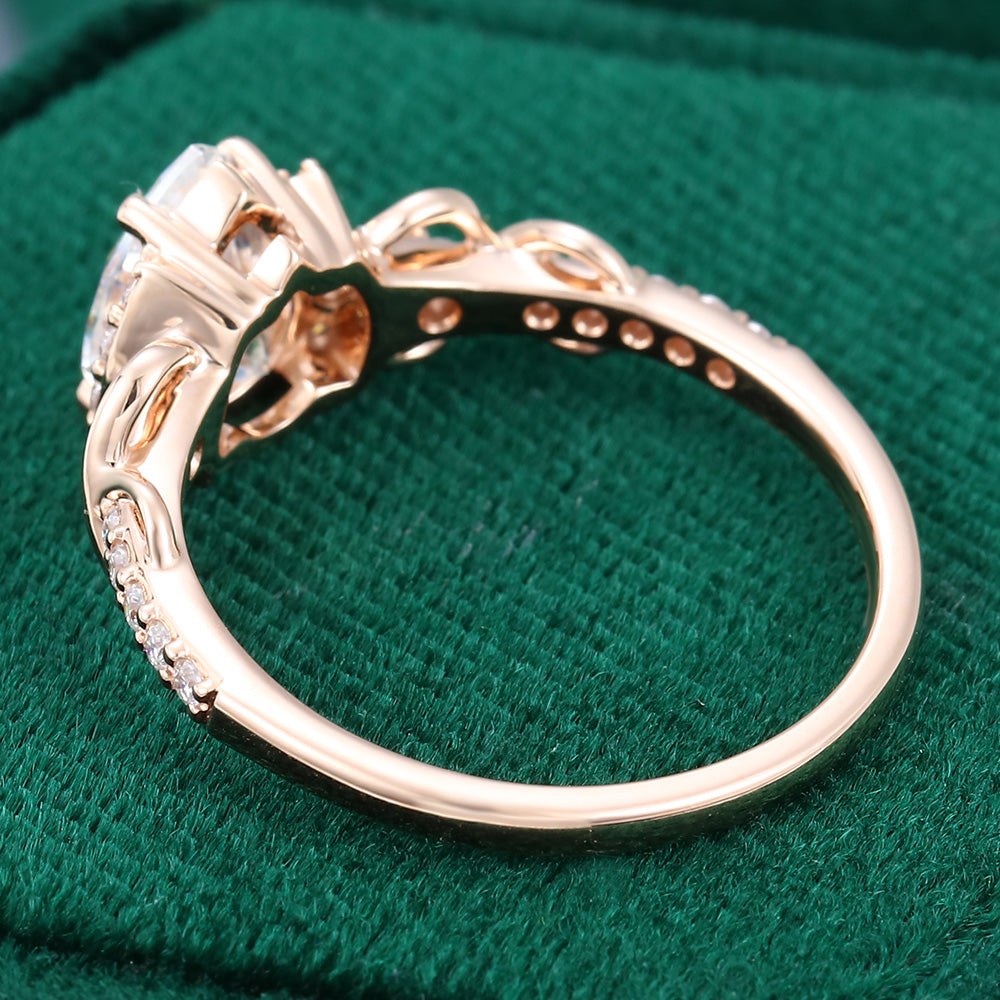 1 CT Pear Cluster Moissanite Engagement Ring