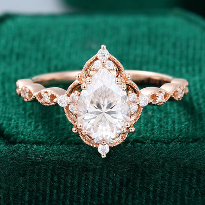1 CT Pear Vintage Cluster Moissanite Engagement Ring