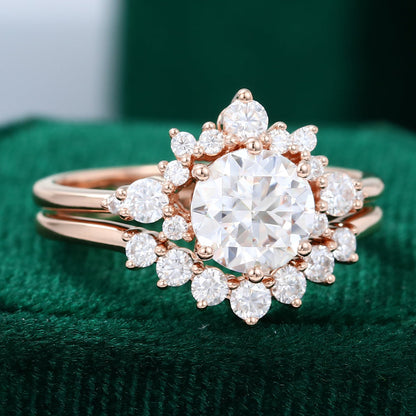 1.1 CT Round Cluster Moissanite Bridal Set