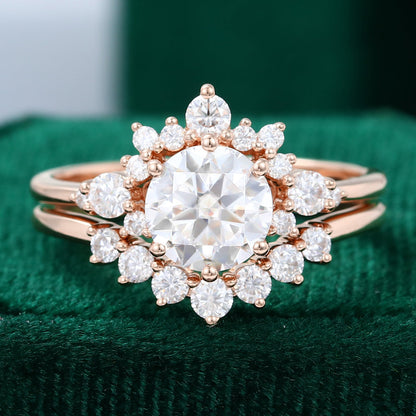 1.1 CT Round Cluster Moissanite Bridal Set