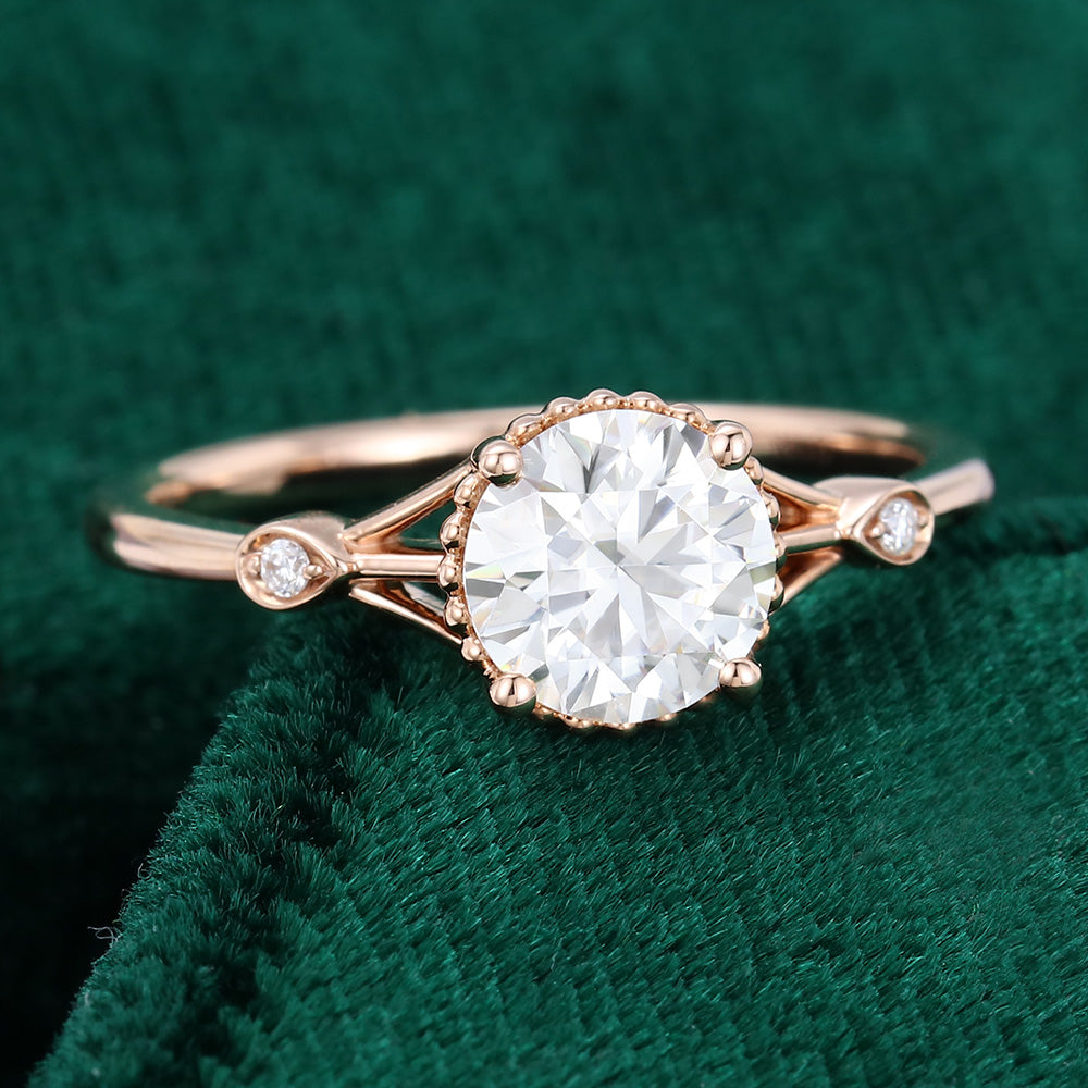 0.88 CT Round Three Stone Moissanite Engagement Ring