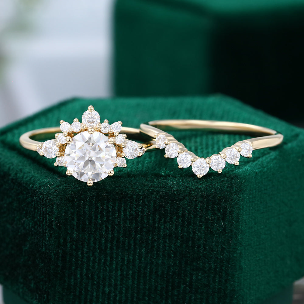 1.1 CT Round Cluster Moissanite Bridal Set