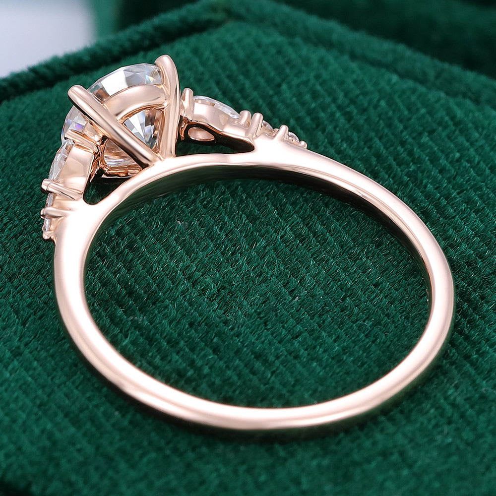 0.88 CT Round Cluster Moissanite Engagement Ring