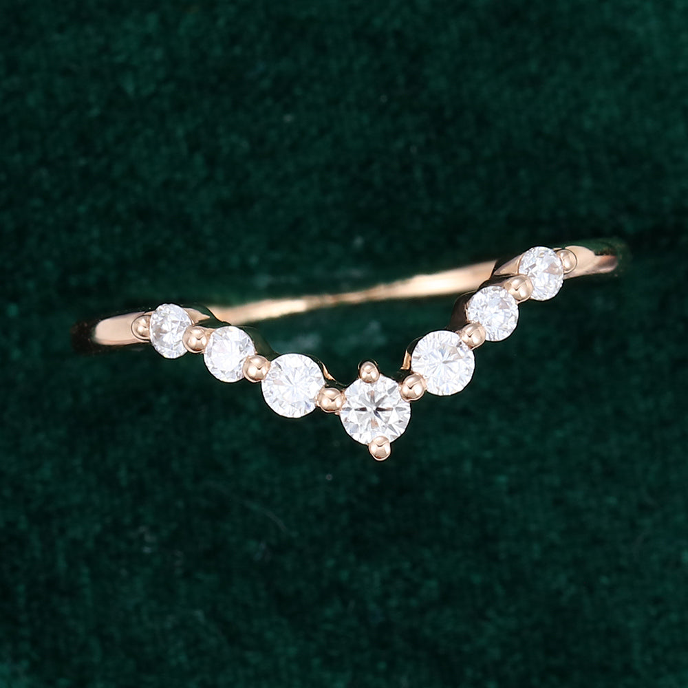 0.25 TCW Round Curved Moissanite Wedding Band