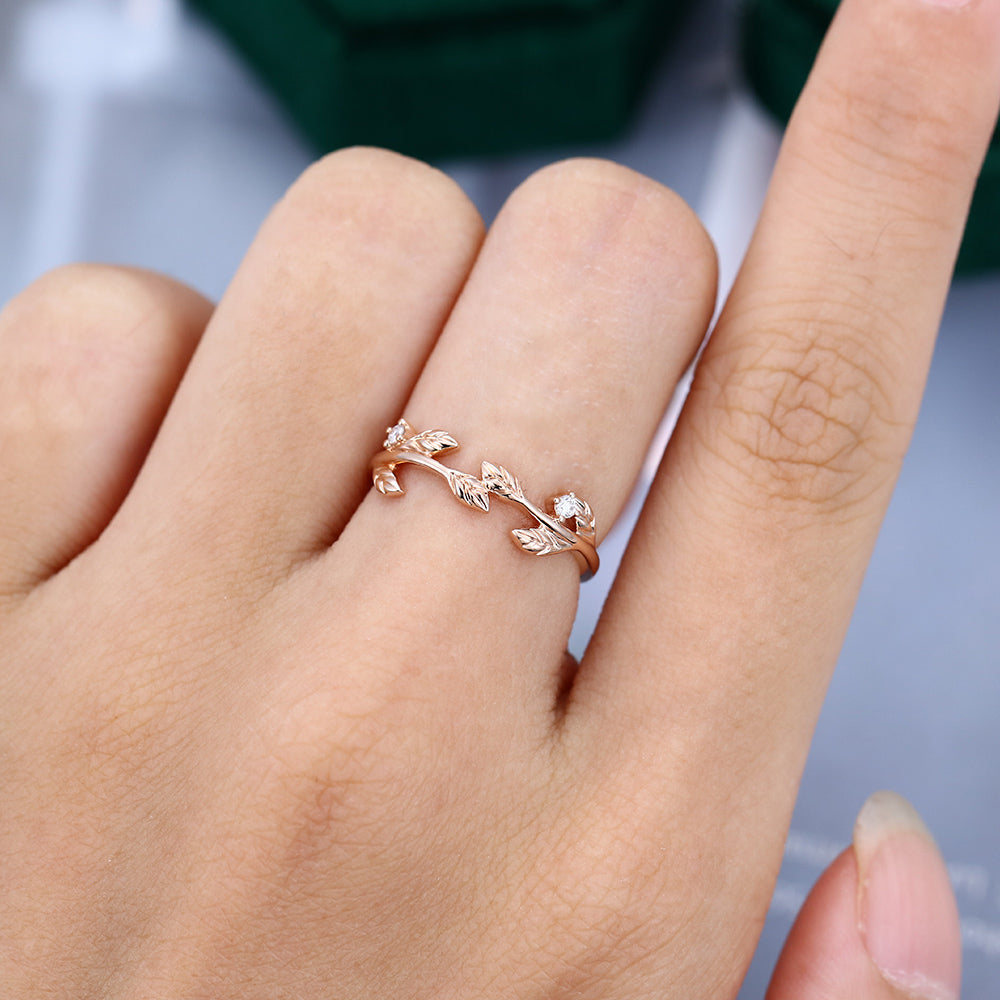 0.04 TCW Round Twig Style Moissanite Wedding Band