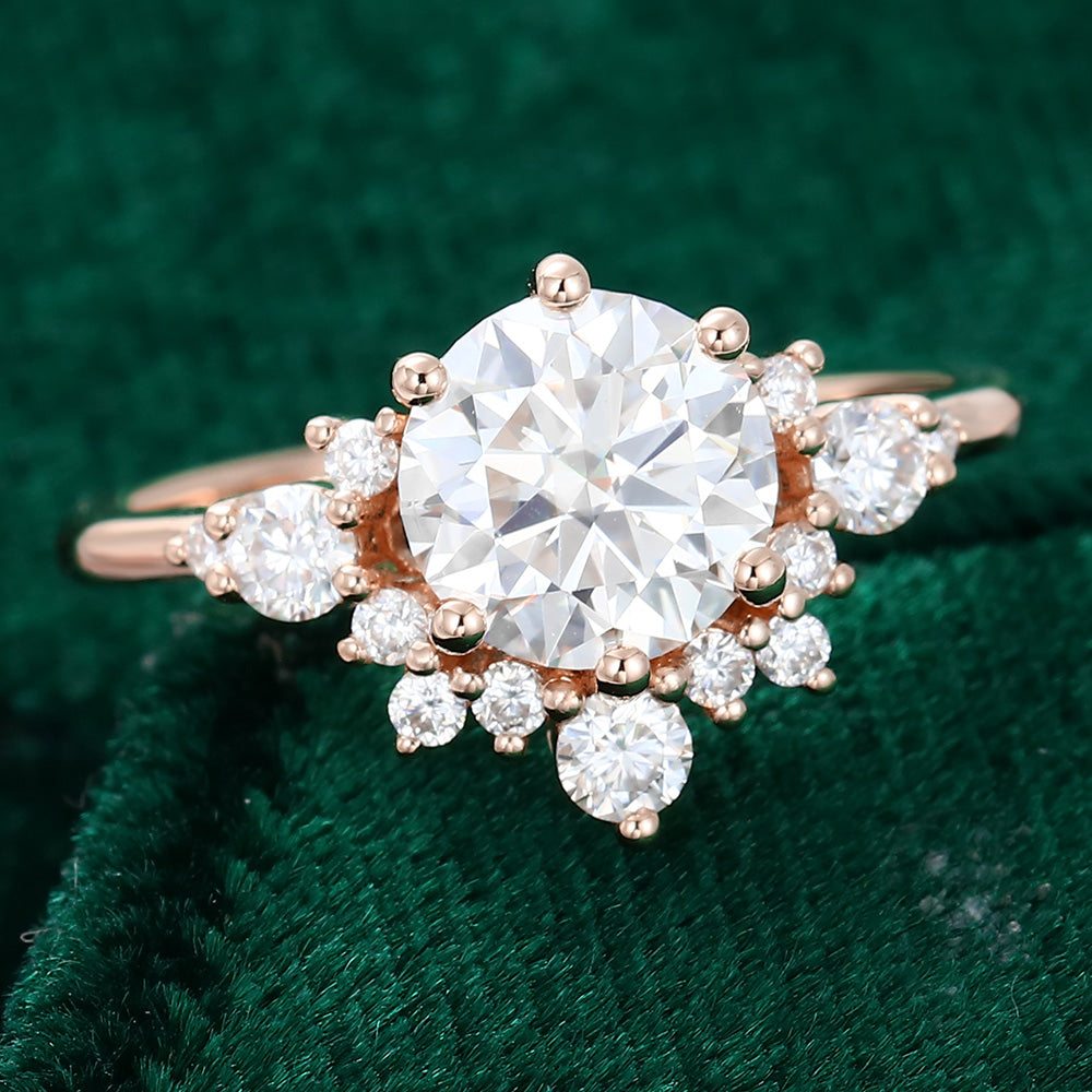 1.1 CT Round Cluster Moissanite Engagement Ring