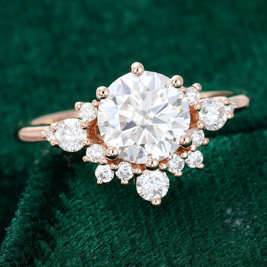 1.1 CT Round Cluster Moissanite Engagement Ring