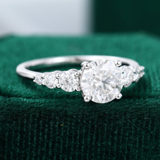 0.88 CT Round Cluster Moissanite Engagement Ring