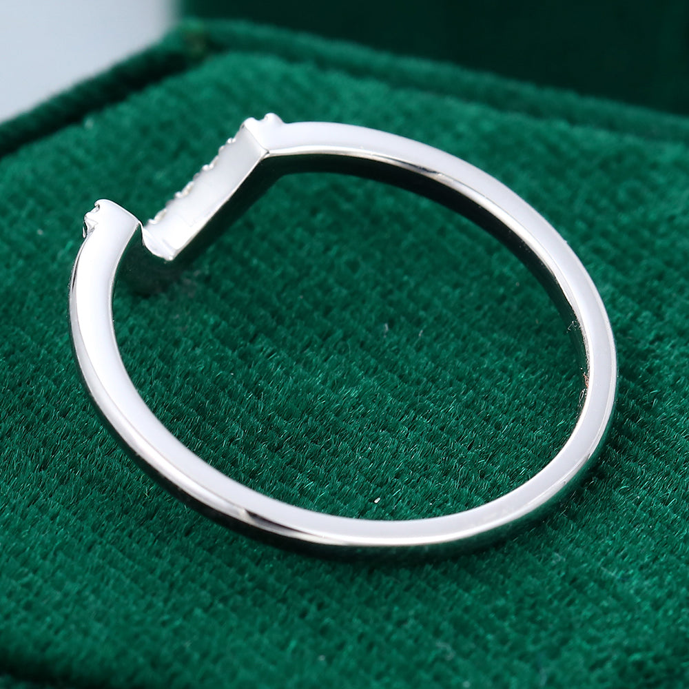 0.09 TCW Round Curved Moissanite Wedding Band