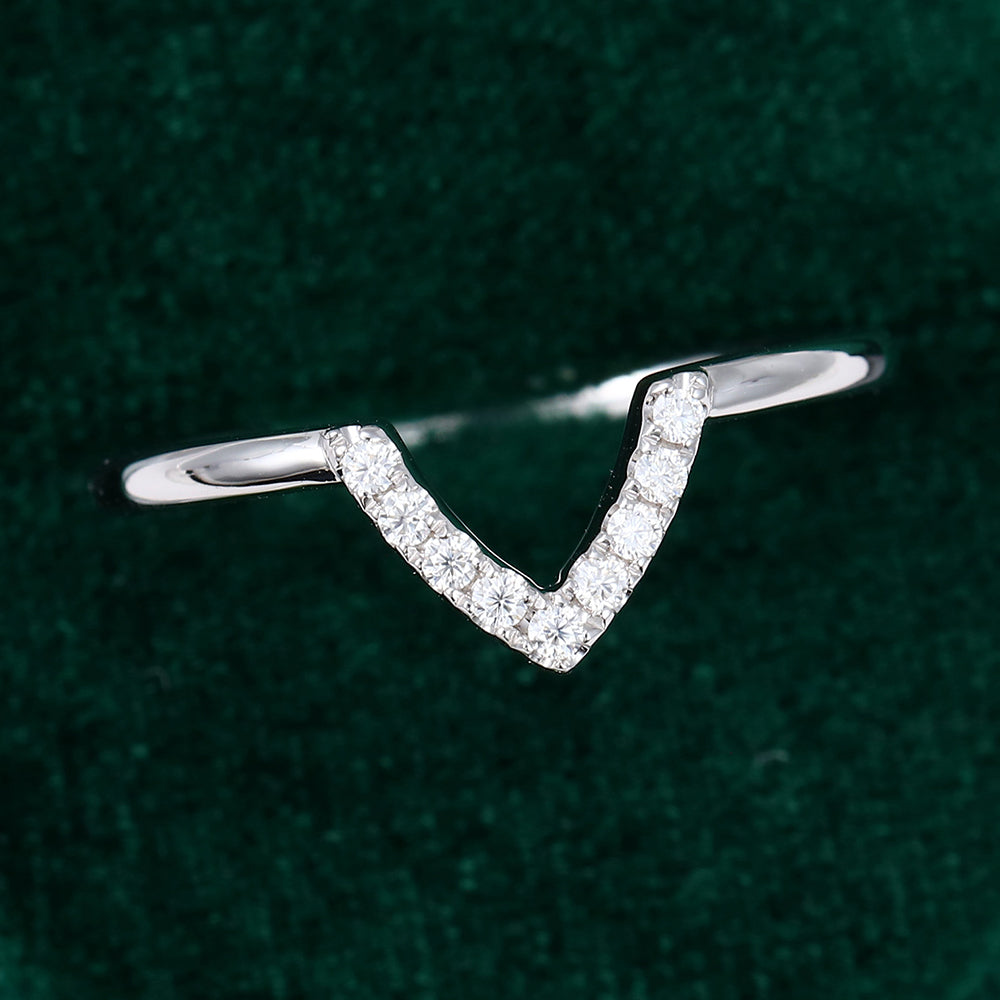 0.09 TCW Round Curved Moissanite Wedding Band