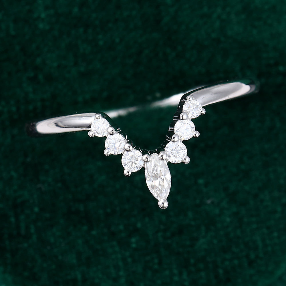0.2 TCW Marquise & Round Curved Moissanite Wedding Band