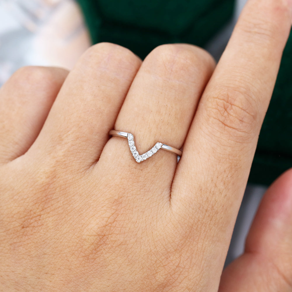 0.09 TCW Round Curved Moissanite Wedding Band