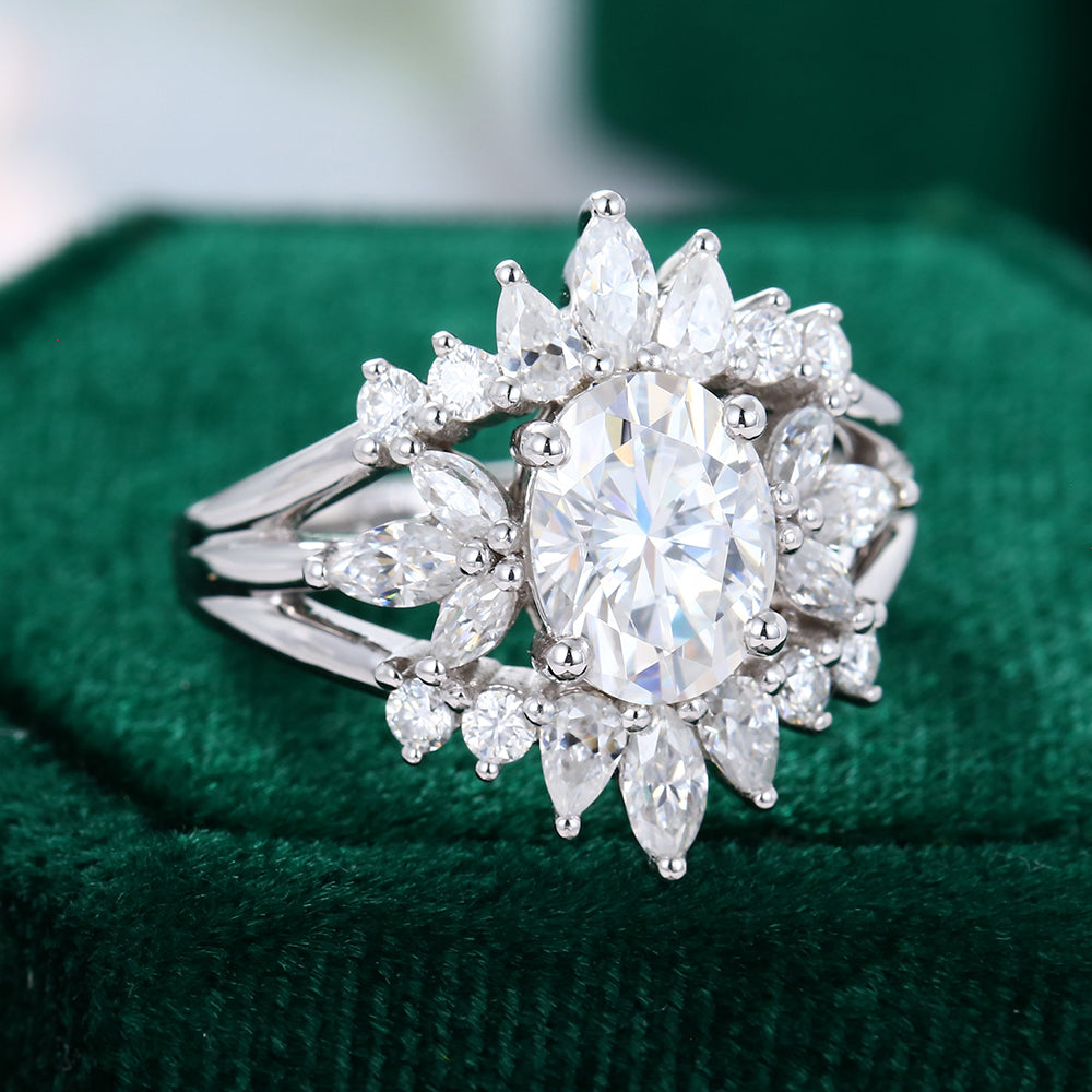 1.33 CT Oval Cluster Moissanite Bridal Set
