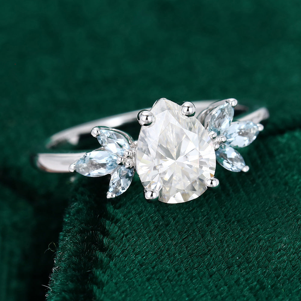 1 CT Pear Cluster Moissanite Engagement Ring