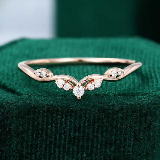 0.1 TCW Round Curved Moissanite Wedding Band