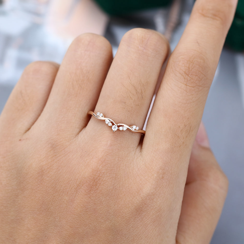 0.1 TCW Round Curved Moissanite Wedding Band