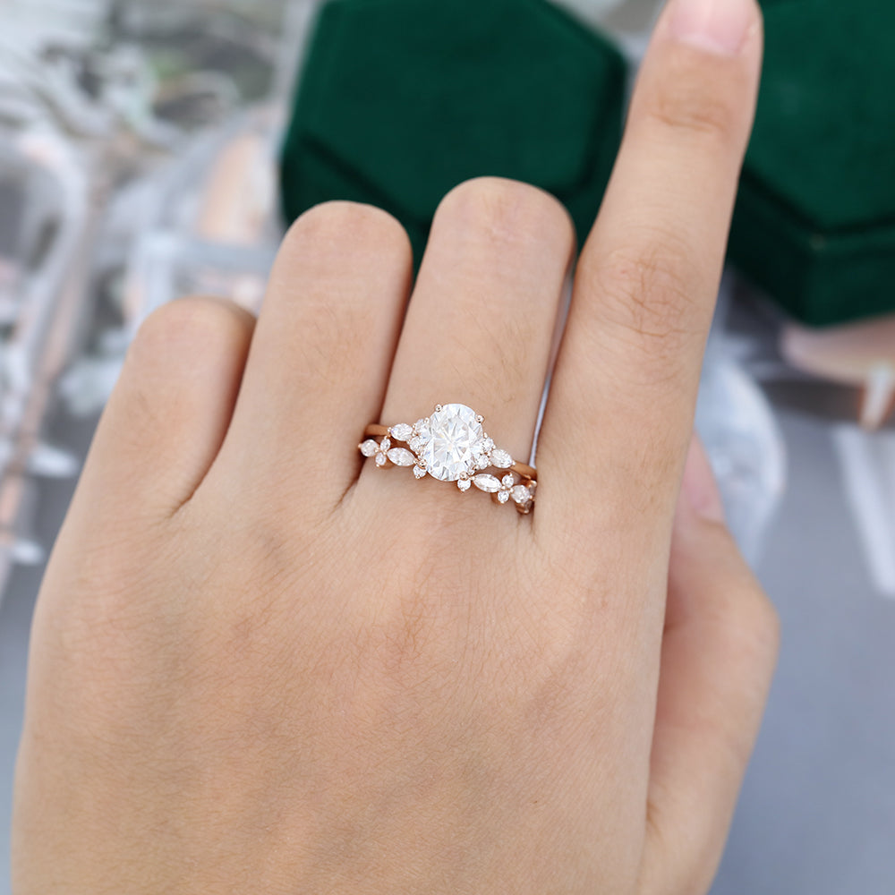 1.91 CT Oval Cluster Moissanite Bridal Set