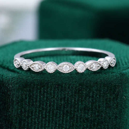 0.1 TCW Round Milgrain Moissanite Wedding Band