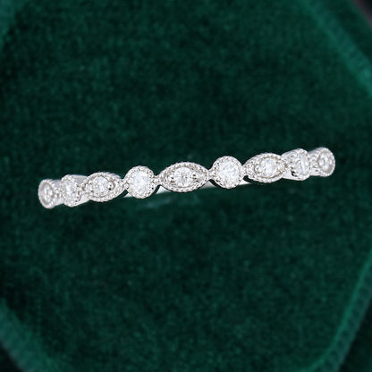 0.1 TCW Round Milgrain Moissanite Wedding Band