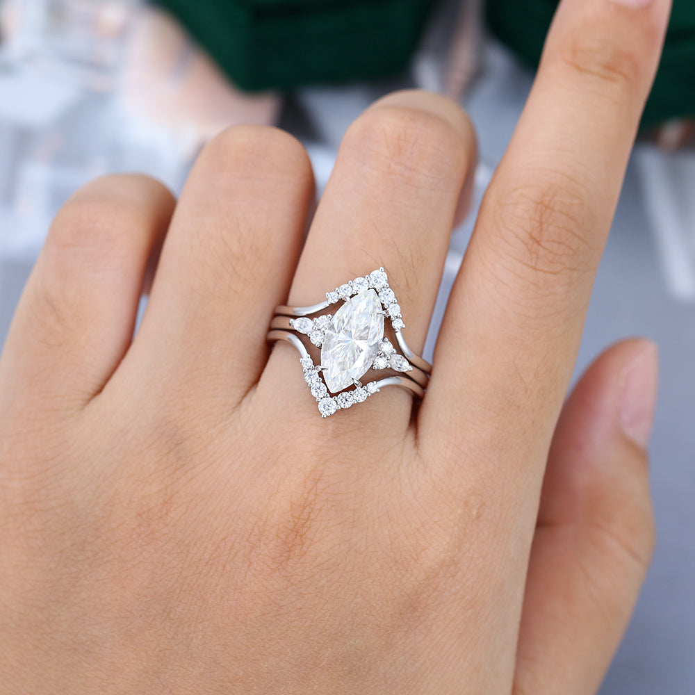 2.48 CT Marquise Cluster Moissanite Bridal Set