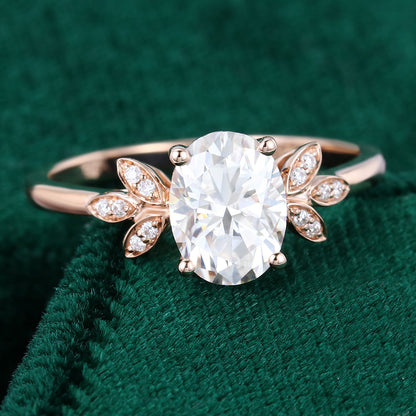 1.33 CT Oval Cluster Moissanite Engagement Ring