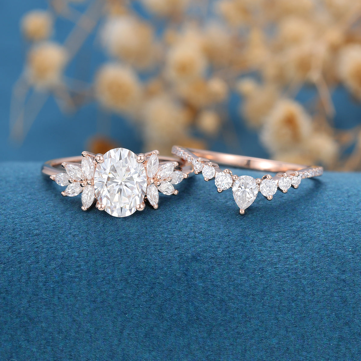 1.33 CT Oval Cluster Moissanite Bridal Set