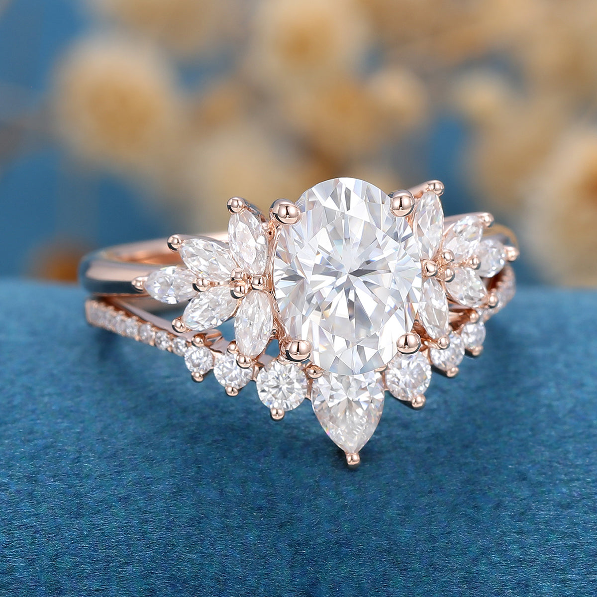 1.33 CT Oval Cluster Moissanite Bridal Set